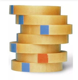 Baliaca lepiaca páska TESA 25 mm x 66 m priehľadná prémiová páska s PVC nosičom